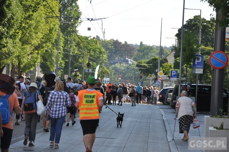 Wyruszyła 39. Piesza Pielgrzymka z Gorzowa Wlkp. na Jasną Górę 