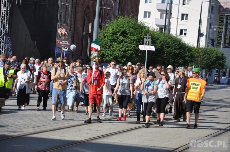 Wyruszyła 39. Piesza Pielgrzymka z Gorzowa Wlkp. na Jasną Górę 