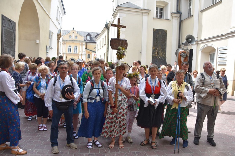 Górale z 40. Pieszej Góralskiej Pielgrzymki na Jasną Górę dotarli do celu 