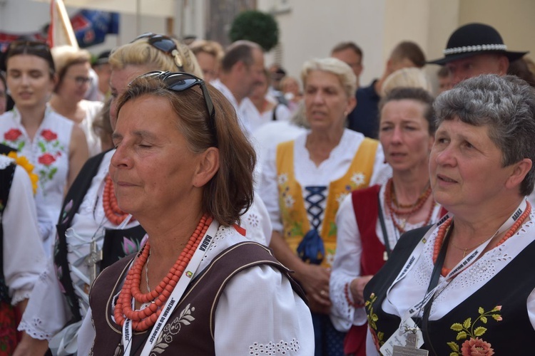 Górale z 40. Pieszej Góralskiej Pielgrzymki na Jasną Górę dotarli do celu 