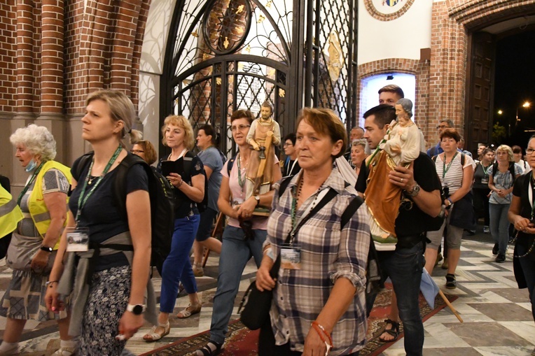Pielgrzymka do Ostrówka 2021