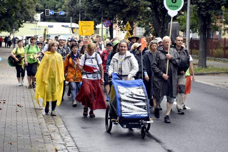 XVIII PPDŚ na Jasną Górę - wspólny start ze Świdnicy