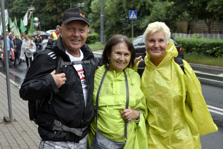 XVIII PPDŚ na Jasną Górę - wspólny start ze Świdnicy