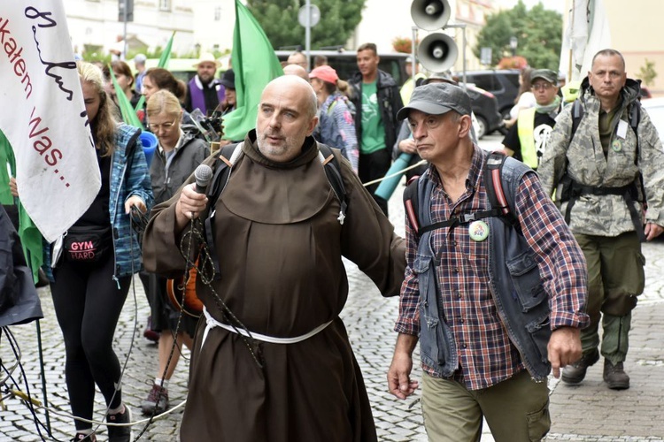 XVIII PPDŚ na Jasną Górę - wspólny start ze Świdnicy