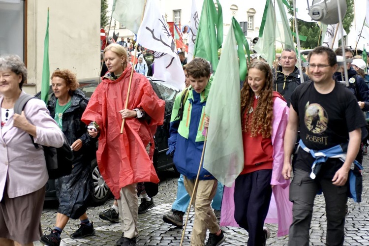 XVIII PPDŚ na Jasną Górę - wspólny start ze Świdnicy