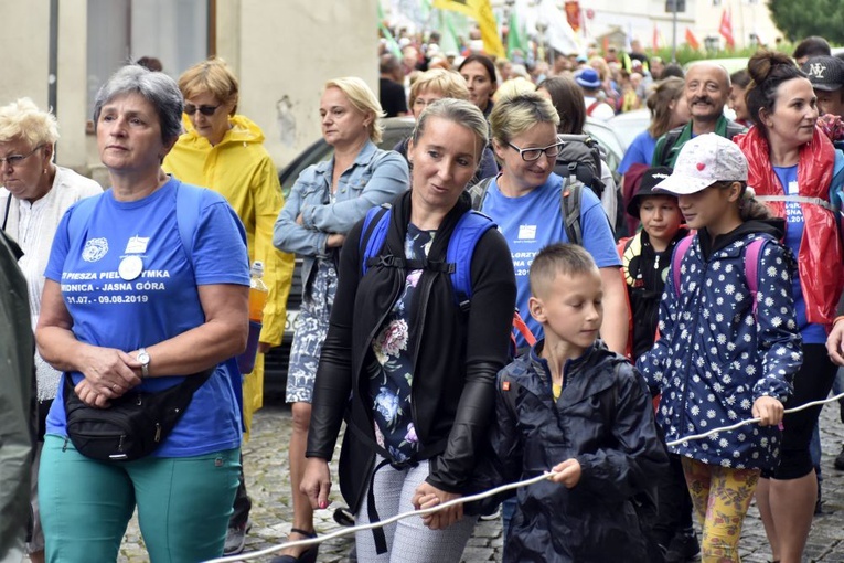 XVIII PPDŚ na Jasną Górę - wspólny start ze Świdnicy