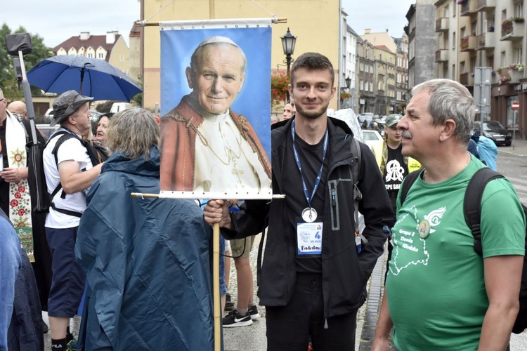 XVIII PPDŚ na Jasną Górę - wspólny start ze Świdnicy