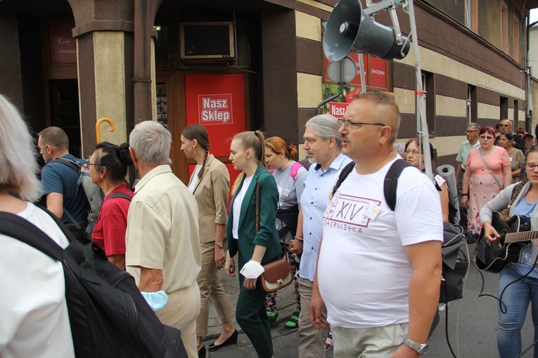 PPW2021. Pątnicy z Góry już na trasie