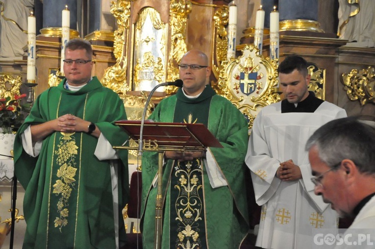 Kolejny dzień pielgrzymowania