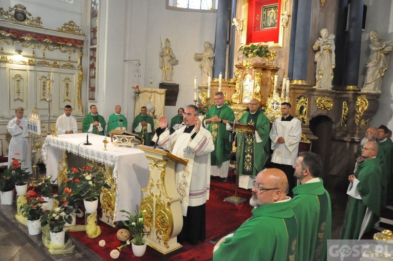 Kolejny dzień pielgrzymowania