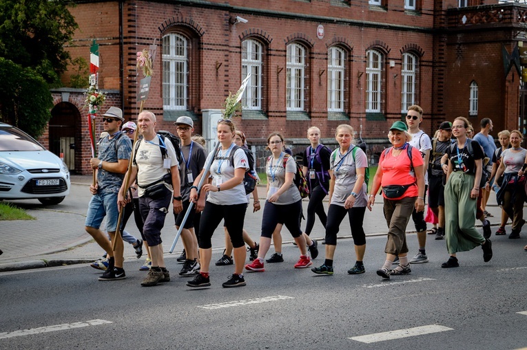 Kolejny dzień pielgrzymowania