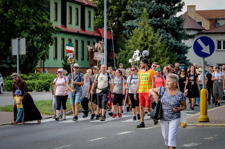 Kolejny dzień pielgrzymowania