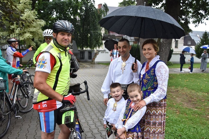 Rowerowa pielgrzymka z Giewontu na Hel 