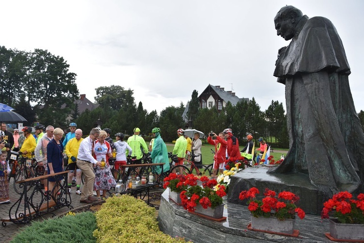 Rowerowa pielgrzymka z Giewontu na Hel 