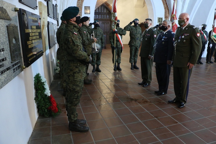 Wrocławskie obchody 77. rocznicy wybuchu powstania warszawskiego