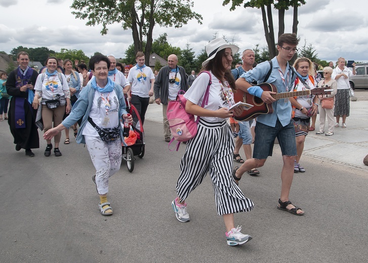 Start pielgrzymki na Jasną Górę, cz. 2