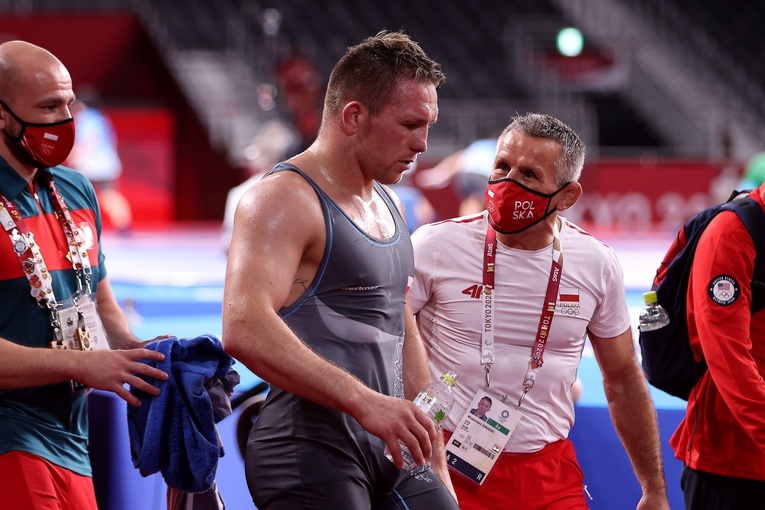 Michalik pokonał Hancocka w ćwierćfinale i będzie walczył o medal