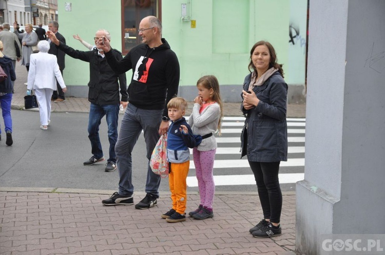 Pielgrzymi z Zielonej Góry już w drodze