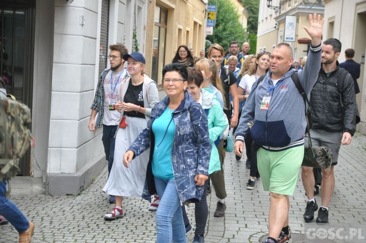 Pielgrzymi z Zielonej Góry już w drodze