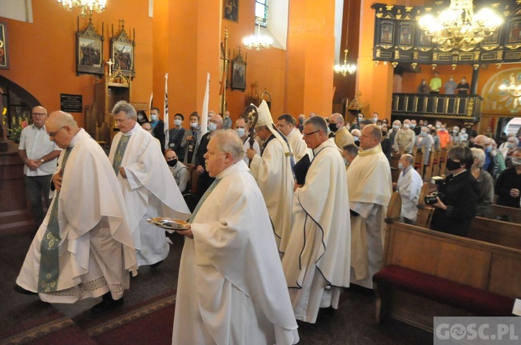 Pielgrzymi z Zielonej Góry już w drodze