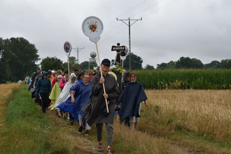 XVIII PPDŚ na Jasną Górę - ze Świdnicy do Ratajna