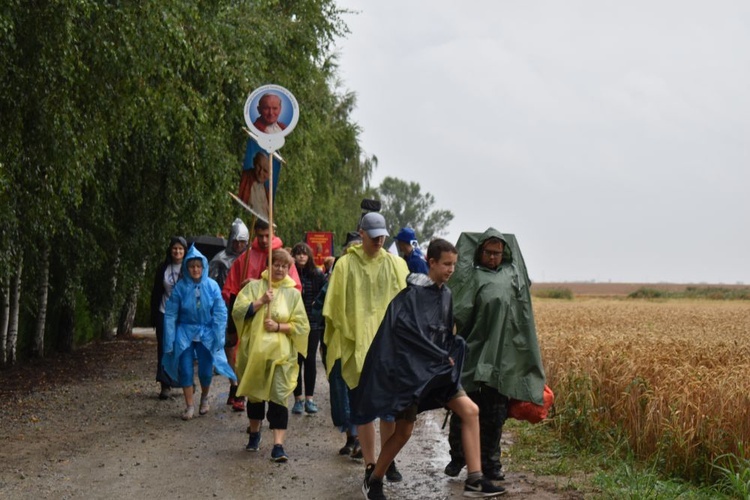 XVIII PPDŚ na Jasną Górę - ze Świdnicy do Ratajna