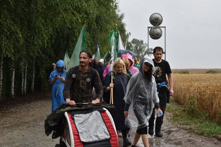 XVIII PPDŚ na Jasną Górę - ze Świdnicy do Ratajna