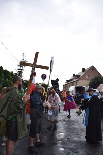 XVIII PPDŚ na Jasną Górę - dzień 2 - Ratajno-Jegłowa