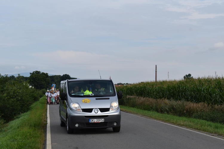 XVIII PPDŚ na Jasną Górę - dzień 2 - Ratajno-Jegłowa