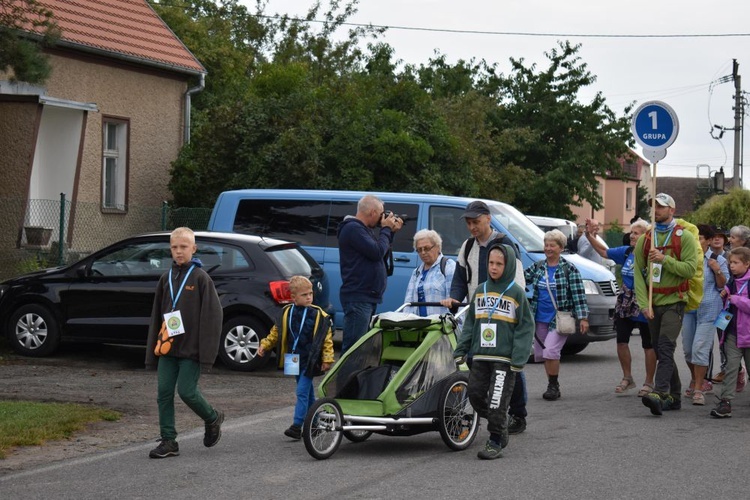 XVIII PPDŚ na Jasną Górę - dzień 2 - Ratajno-Jegłowa