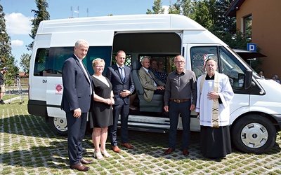 Samochód został zaprezentowany i poświęcony 29 lipca.