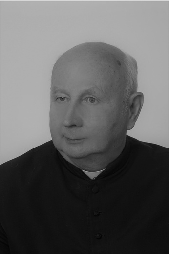 Zmarł kapłan