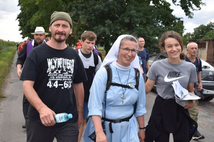 XVIII PPDŚ na Jasną Górę - dzień 3 - Jegłowa-Gracze