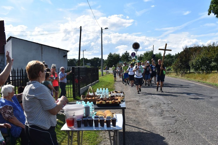 XVIII PPDŚ na Jasną Górę - dzień 3 - Jegłowa-Gracze