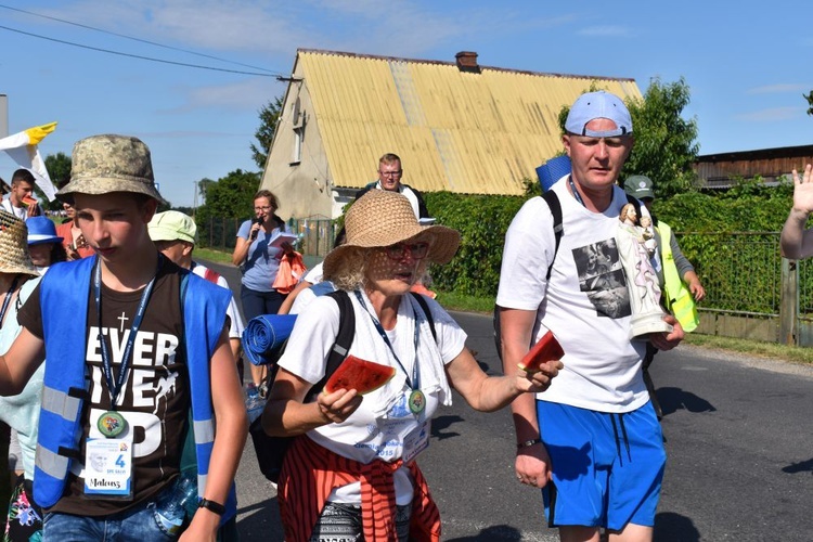 XVIII PPDŚ na Jasną Górę - dzień 3 - Jegłowa-Gracze