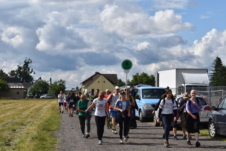 XVIII PPDŚ na Jasną Górę - dzień 4 - Gracze-Popielów