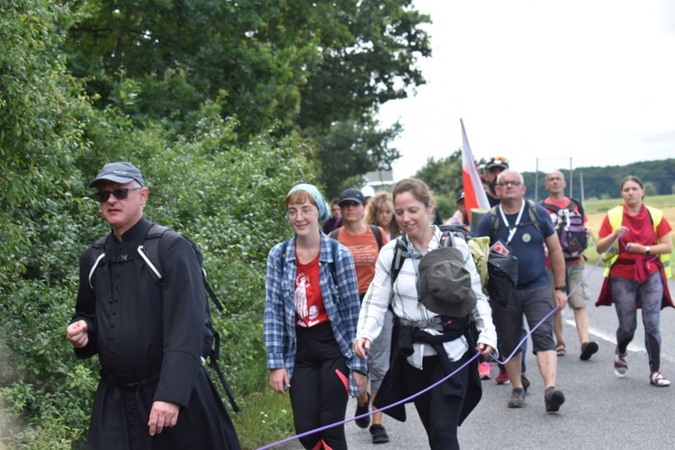 XVIII PPDŚ na Jasną Górę - dzień 4 - Gracze-Popielów