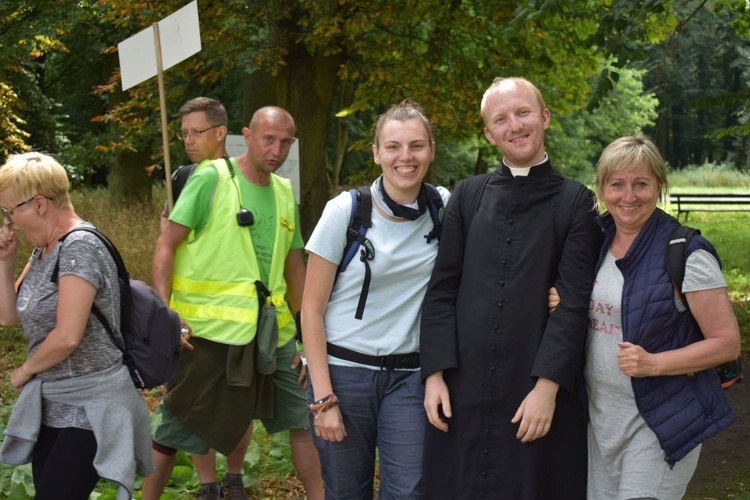 XVIII PPDŚ na Jasną Górę - dzień 4 - Gracze-Popielów