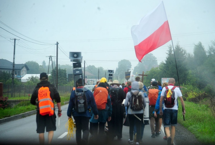 Pielgrzymi z Gdowa już w drodze