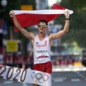 Wspaniałe wieści z Tokio! Dawid Tomala zdobył złoty medal w chodzie na 50 km