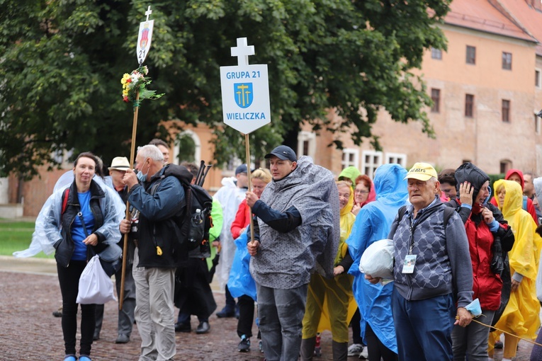 Wyjście 41. Pieszej Pielgrzymki Krakowskiej z Wawelu na Jasną Górę