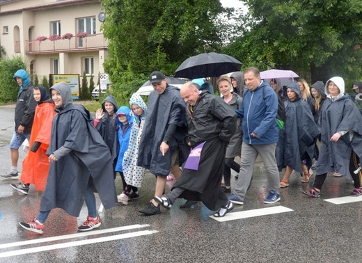 Wyjście pielgrzymki z Radomia na Jasną Górę