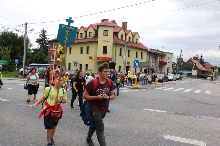 Pielgrzymi ze Skawiny w Liszkach 2021