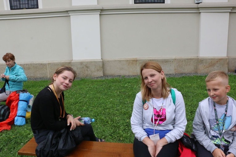 Pielgrzymi ze Skawiny w Liszkach 2021