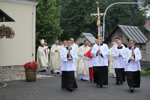 30. Piesza Pielgrzymka Diecezji Bielsko-Żywieckiej na Jasną Górę - Msza św. w Hałcnowie