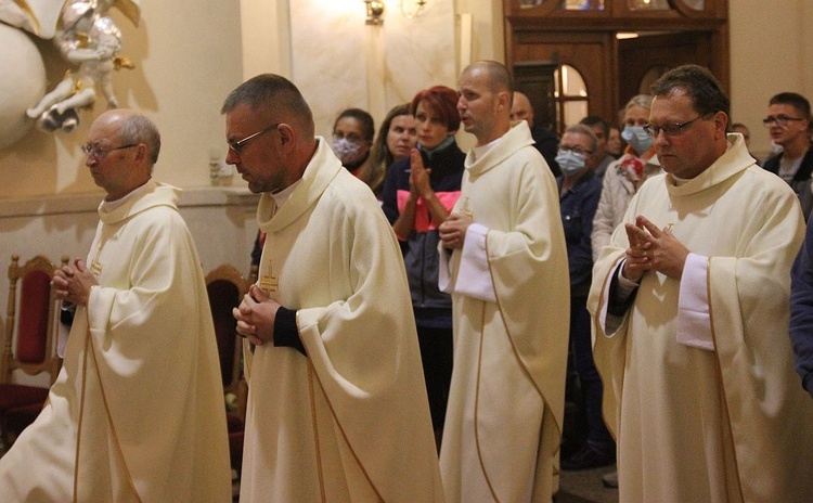 30. Piesza Pielgrzymka Diecezji Bielsko-Żywieckiej na Jasną Górę - Msza św. w Hałcnowie