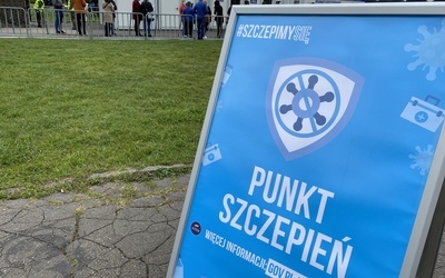 Mobilne punkty szczepień w parafiach