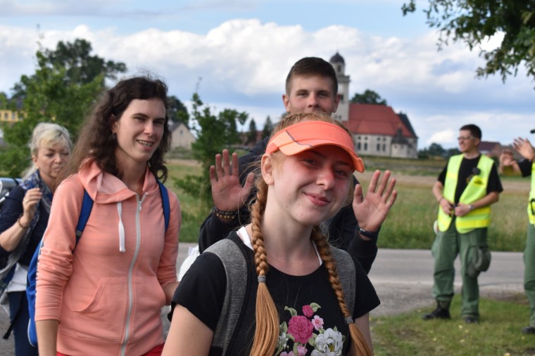 XVIII PPDŚ na Jasną Górę - dzień 6 - Laskowice-Łomnica