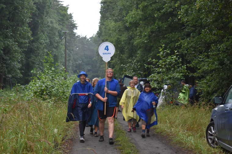 XVIII PPDŚ na Jasną Górę - dzień 6 - Laskowice-Łomnica