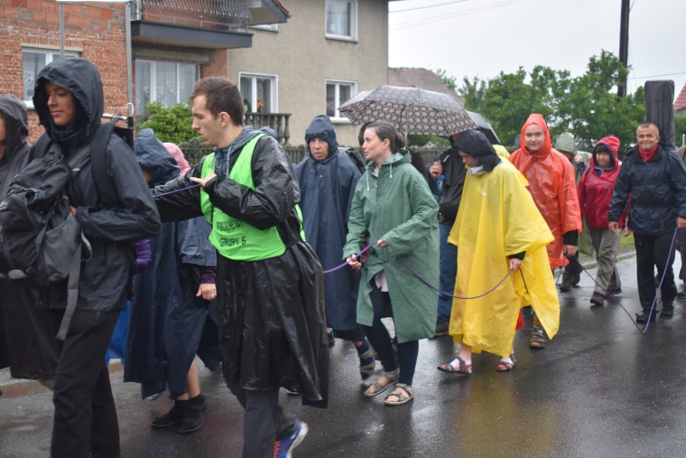 XVIII PPDŚ na Jasną Górę - dzień 6 - Laskowice-Łomnica